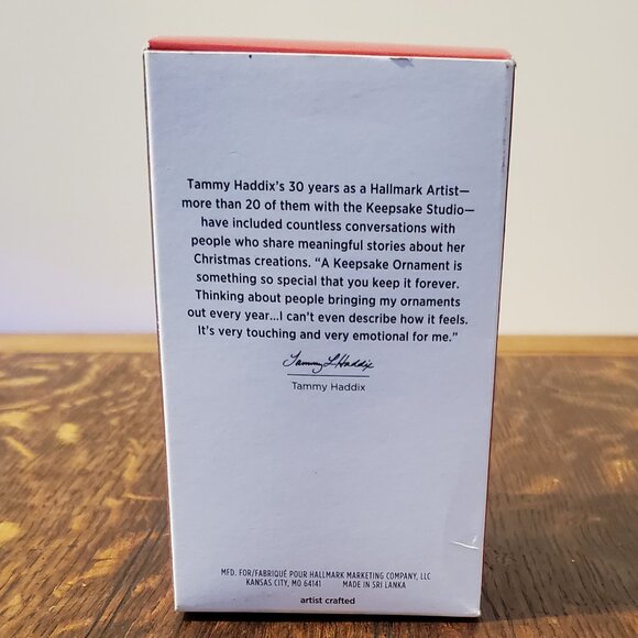 Hallmark Keepsake Making Memories "Storytime Snuggles" by Tammy Haddix Ornament - Picture 4 of 4